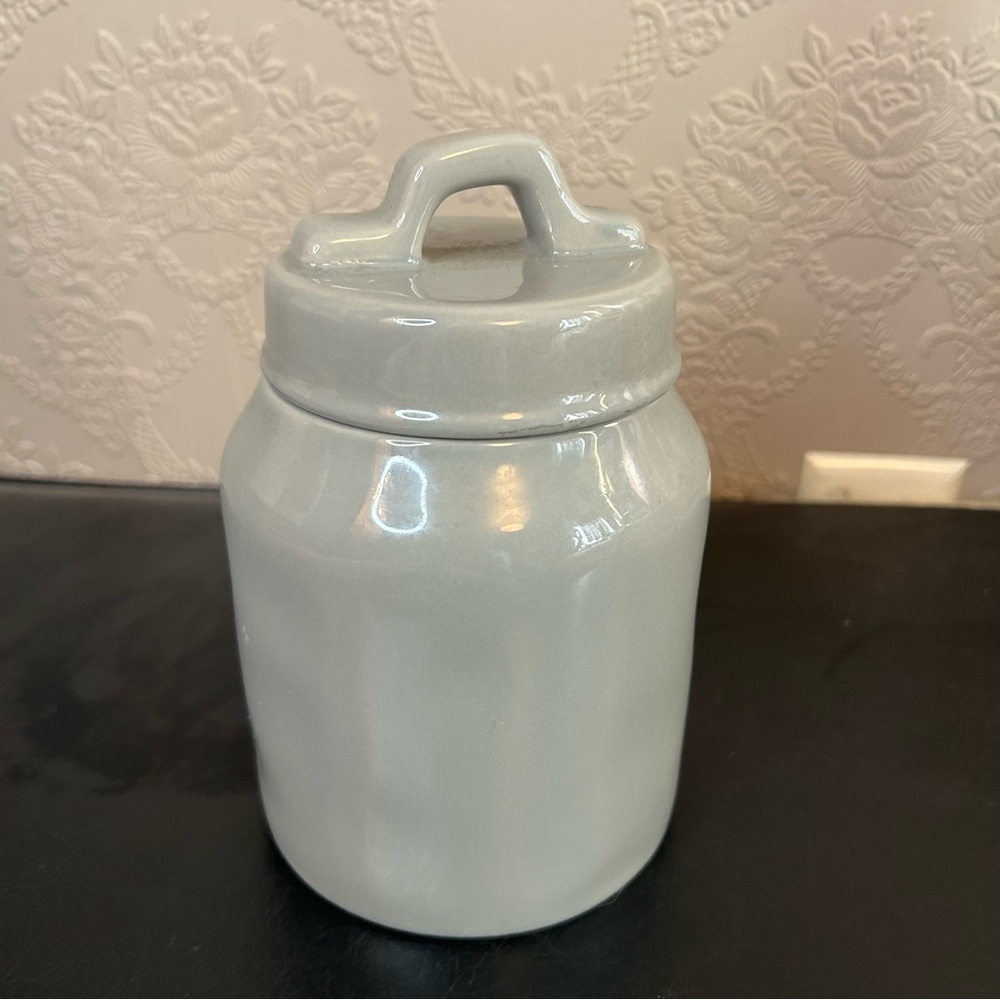 Rae Dunn Gray Black Tea Canister approx 6.5” high - Picture 6 of 6